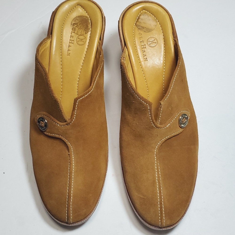 COLEHAAN SANDAL WITH CLOSED TOE SIZE 8 1/2 CARAMEL COLOR GOOD CONDITION
